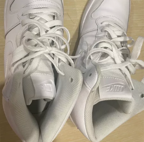 nike中帮运动鞋男士,别人送的,在线下原...