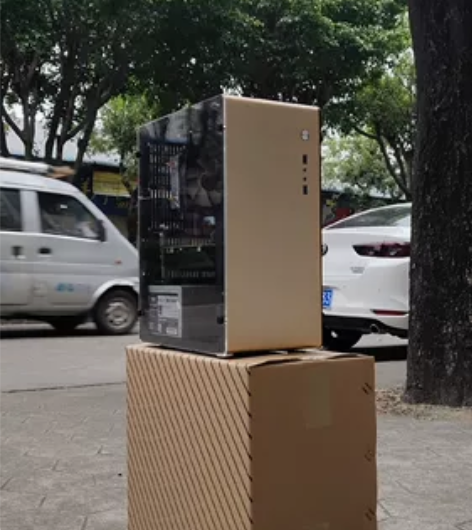 包邮,加厚铝机箱。亏本清仓。福利!!!高档...