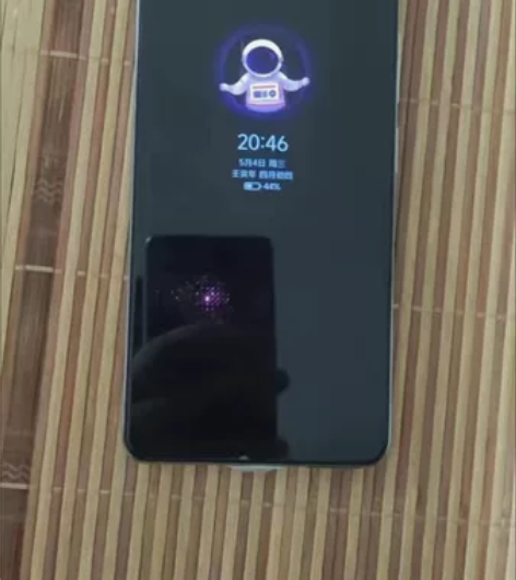 红米k40自用机 纯原无拆修需要直接拿成色...