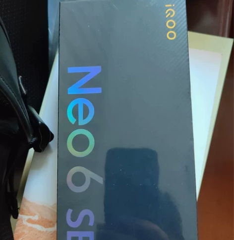 vivo iQOO Neo6se 游戏5G...