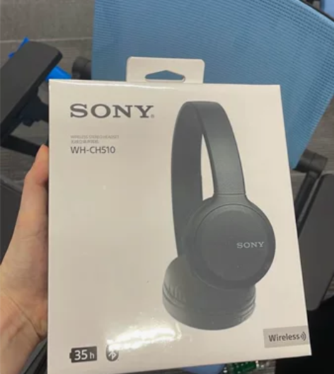 公司奖品,全新未拆。索尼头戴式耳机 感兴趣...