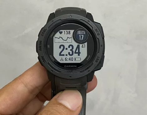 Garmin Instinct 本能石墨灰...