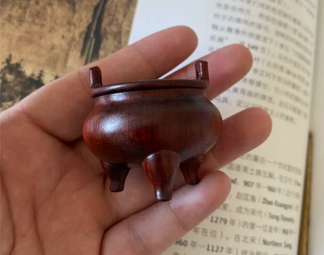 实木熏香炉花梨木香插香炉镶嵌九孔铜香插 花...