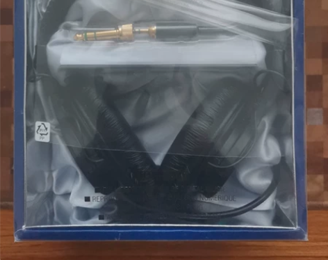 索尼MDR-7506监听耳机 箱说全 20...