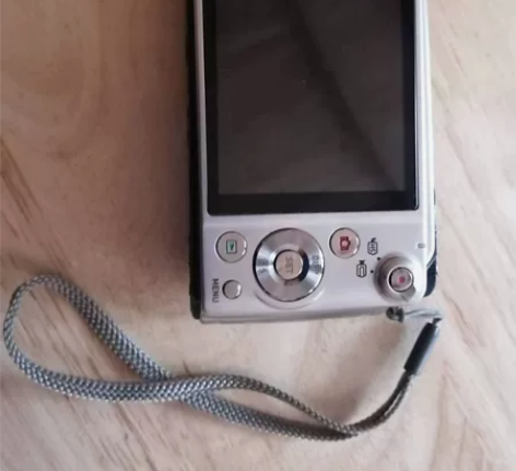 Casio/卡西欧 EX-FH100,拍出...