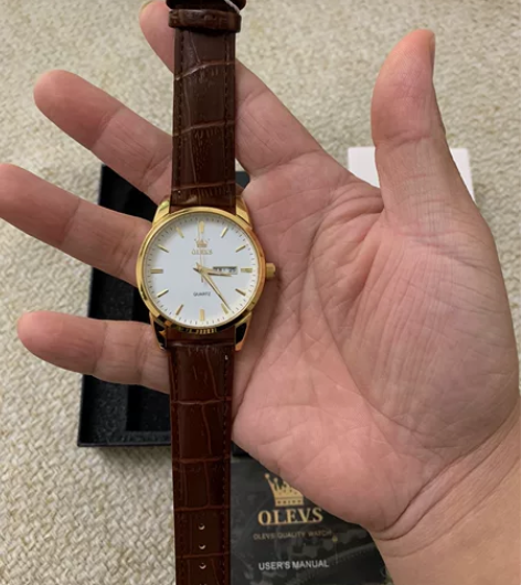 欧利时石英男表,全新未使用,手表挺好看的,...