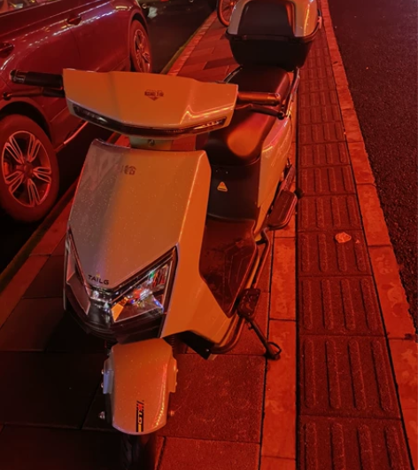 台铃电动车超能版  8月中买的9.99新，...