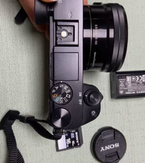 索尼微单a6000套机 带16-50镜头,...