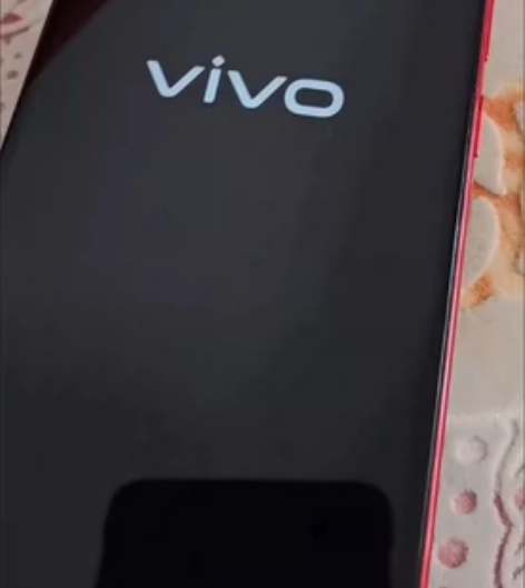 vivo X21 6+128g,手机成...