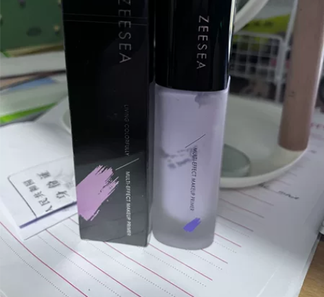全新紫滋色隔离 送用过的一瓶 感兴趣的话点...