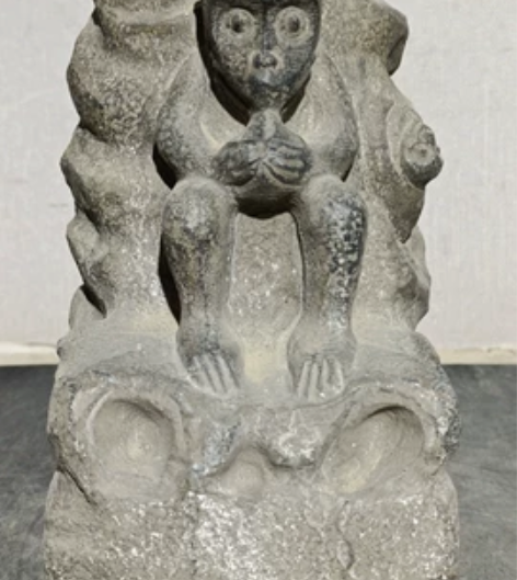 石雕猴镇纸摆件，高16.6厘米，沉重好品，...