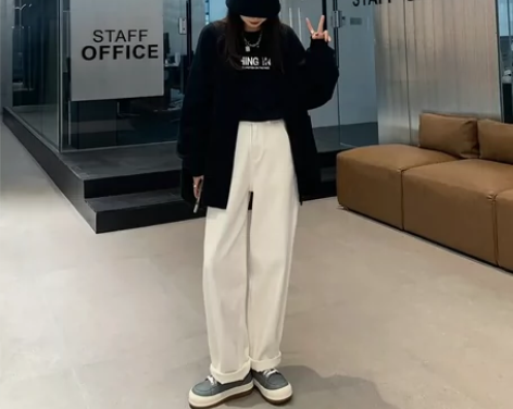 四喜家白色牛仔阔腿裤  s码  顺丰快递 ...
