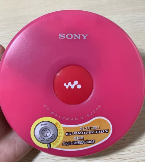 SONY CD随身听D-EJ002，索尼的...