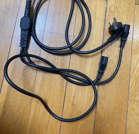 电脑主机电源线,一根双头一根单头,15包邮...