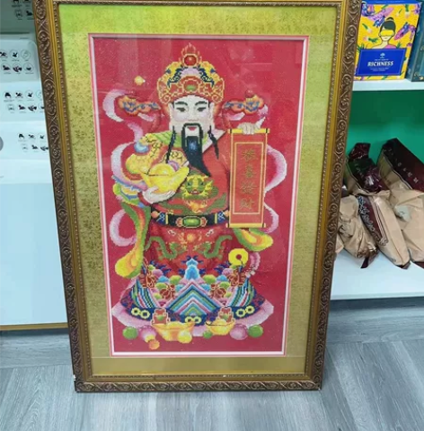财神刺绣画，尺寸4580cm，已装裱号，回...