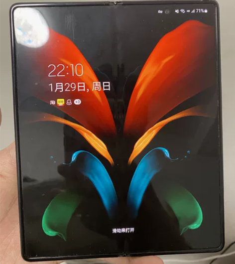 三星fold2 12+256 可以完全...