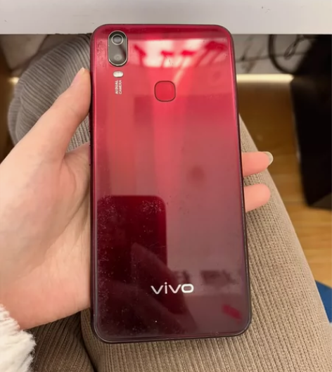 vivo Y3 3+64,无拆无修一切功能...