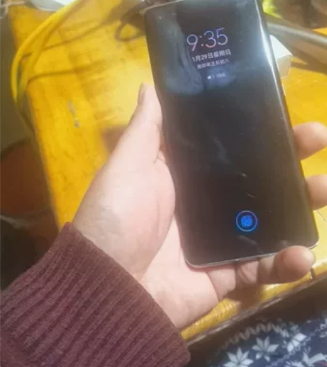 荣耀30pro手机，内存8+256成色9成...