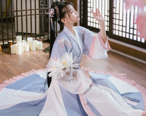 【素倾华】梨花渡原创汉服女交领齐腰襦裙晋制...