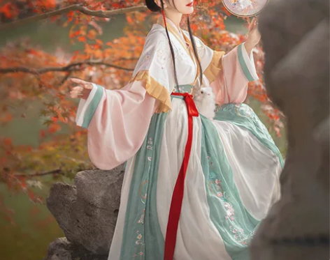 醉雨朵兔莲语汉服女正品原创中国风白菜晋制齐...