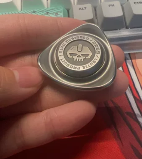 老铁匠ROC2二代指尖陀螺EDC静音玩具指...