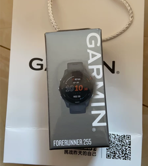 全新 Garmin佳明手表，公司发过年礼品...