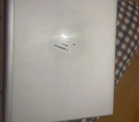 个人一手笔记本，急用钱，含泪出售，办公和玩...
