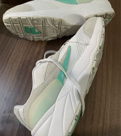 可议价!斐乐FILA 斐乐女款男款鞋子 轻...