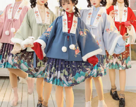 转卖【清衣柜大刀】裳云兮月潮生汉服汉元素女...