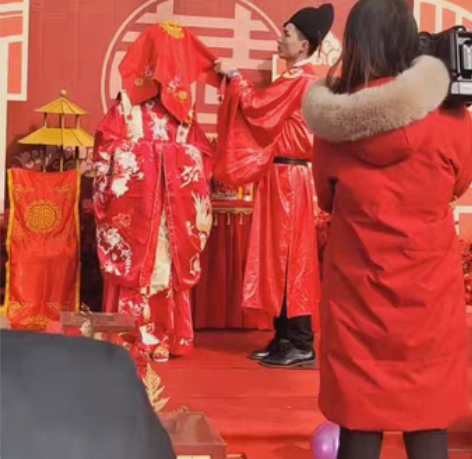 转卖汉旭龙凤吟明制汉服圆领袍秋冬男款 感兴...