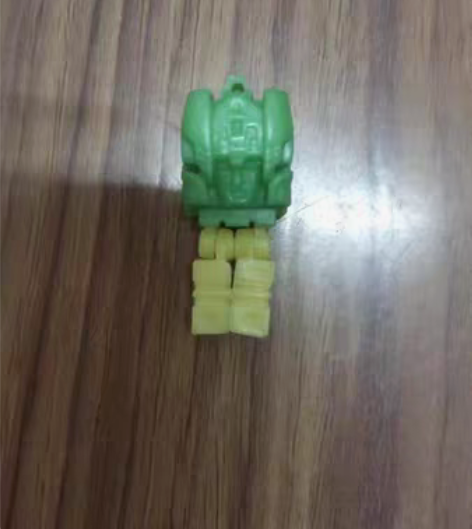 包邮老房子90年代怀旧物品几十年前变形金刚...