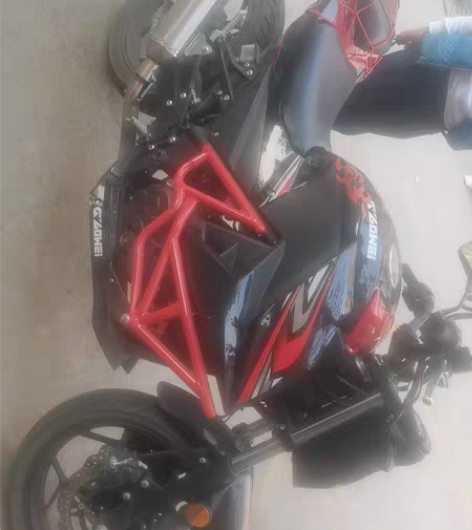 闲置宗申发动机摩托车一辆,国威200w单缸...