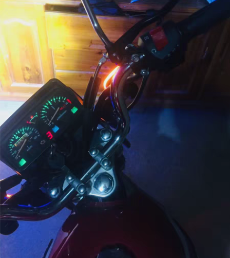 飞鹰150电喷摩托车整车出售 没有手续 感...
