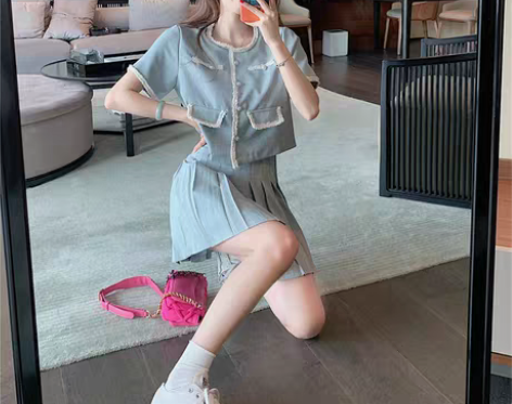 转卖名媛小香风套装洋气时尚百褶短裙两件套女...