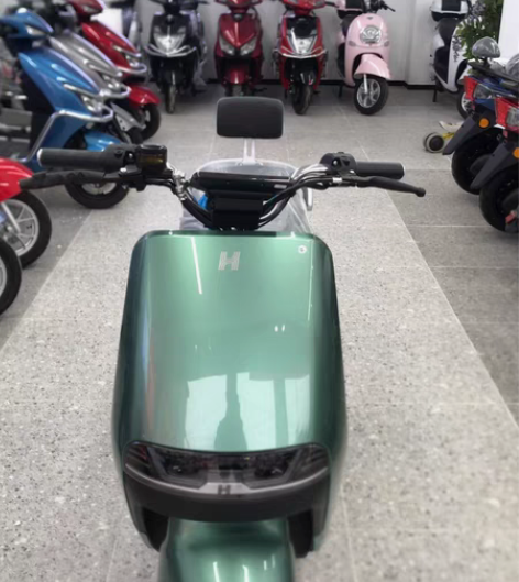 哈啰智能电动车！无钥匙启动，手机开关锁！远...
