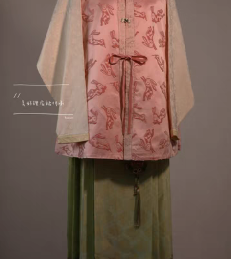 汉服成衣定制 粉兔子圆领比甲1980(真丝...