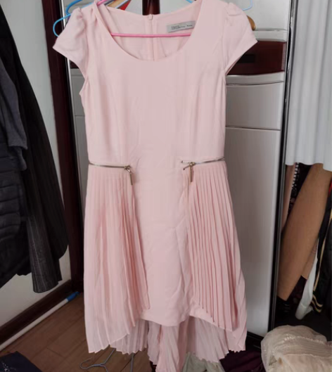 夏天的一波衣服,三件15,甩卖,一般都是1...