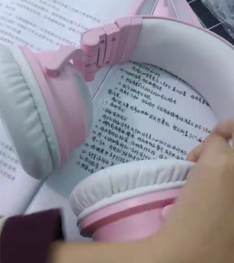 包邮妖舞姬家 无线 轻微掉漆 耳麦请自...