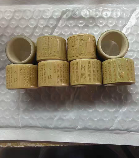 玉竹,扳指。鎏金心经,百福。随身携带可盘玩...