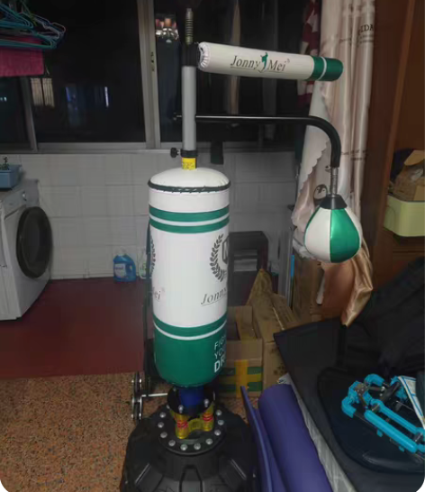家用旋转躲闪散打立式沙袋，跆拳道格斗训练器...
