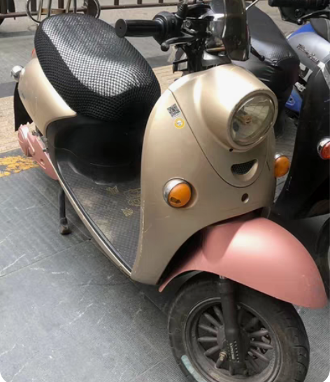 出自用电动车，绿能电动车60v20A，橙色...