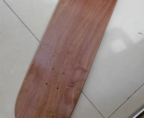 包邮一块纯木滑板,可diy,很厚实,闲置了...