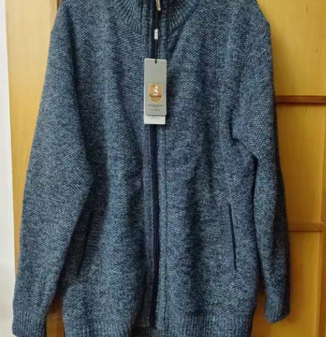 包邮啄木鸟男士外套一件,闲置未穿。 针织面...