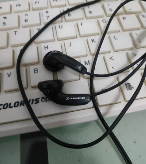 包邮森海塞尔mx200,成色漂亮,声音完好...