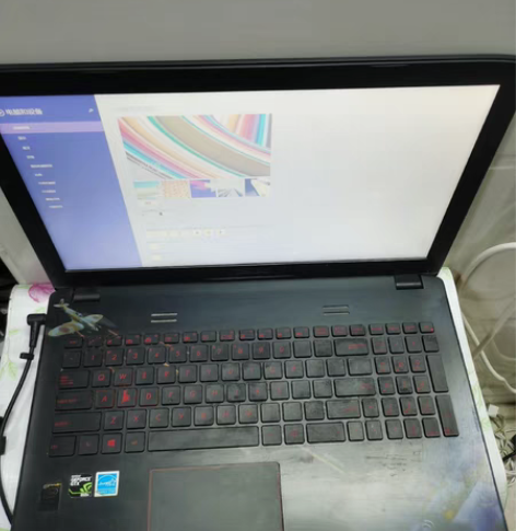 华硕笔记本 FX-PLUS 成色可以 功能...