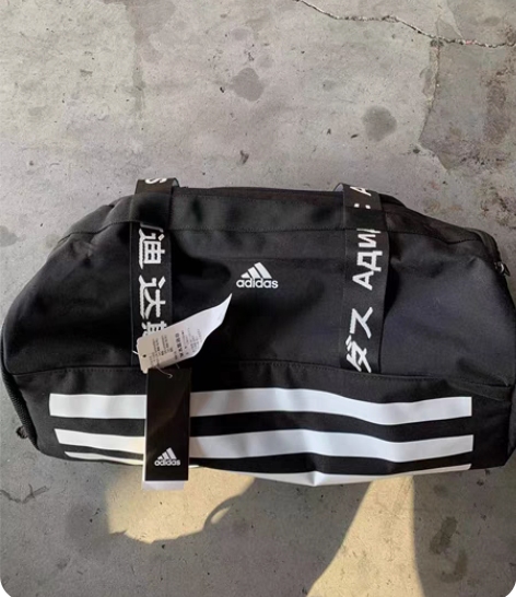 2.3Adidas男女足球装备包运动健身手...
