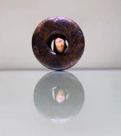 包邮骆越遗文化玉环 江河水坑，局部钙化，沙...