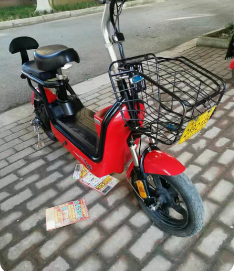 代驾电动车,有三组电池,48V-12AH、...