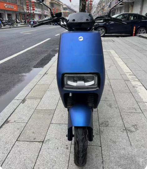 包邮转一台新国标二手电瓶车，成色9成新，原...