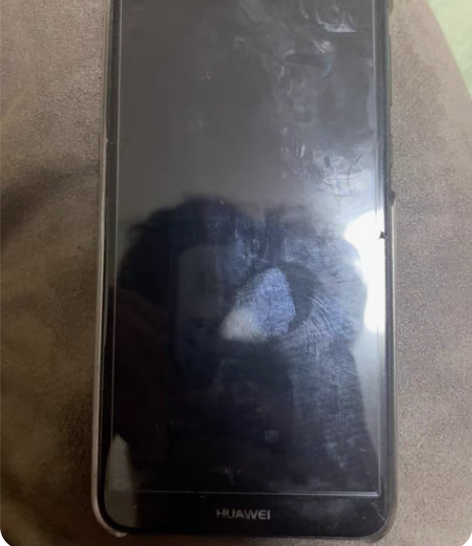 华为麦芒6 64g 换过屏幕,正常...